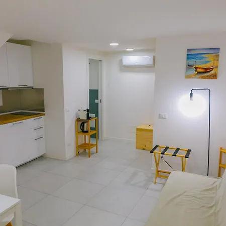 Apartment A Due Passi Dal Molo By Wonderful Italy Cefalù